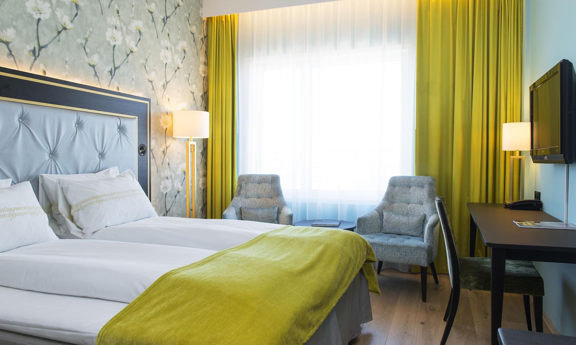 Thon Hotel Opera Oslo Bagian luar foto