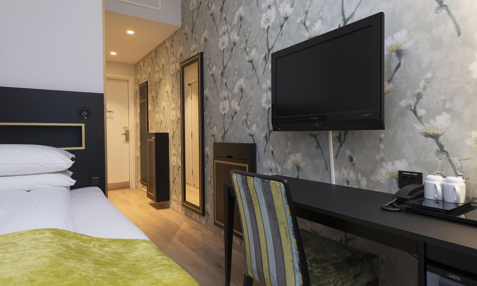 Thon Hotel Opera Oslo Bagian luar foto