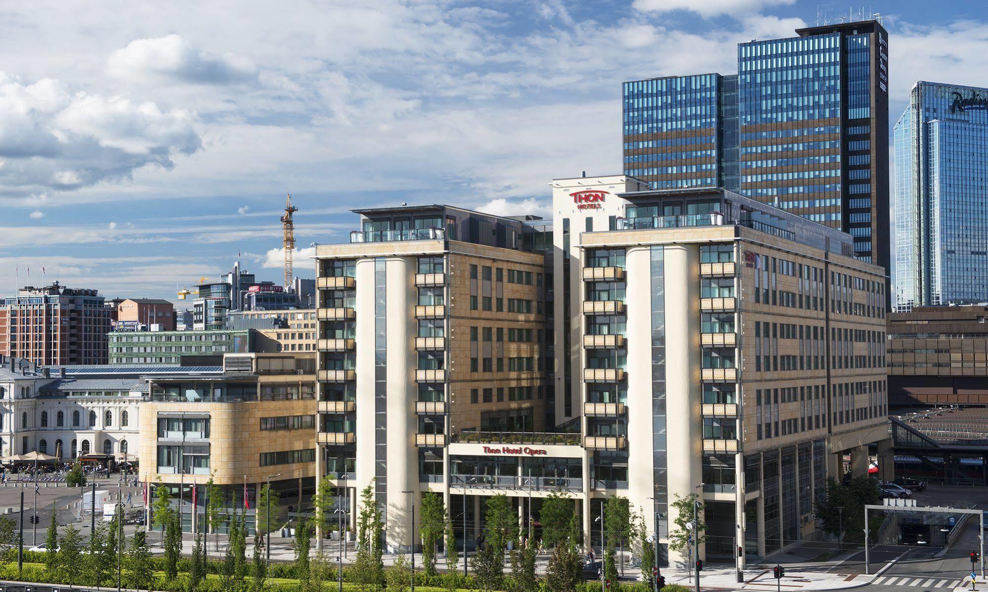 Thon Hotel Opera Oslo Bagian luar foto