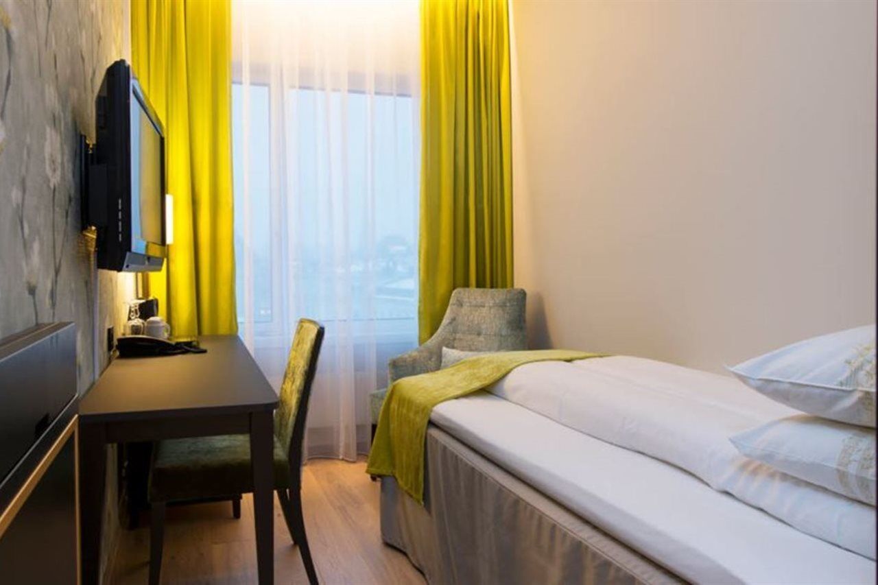 Thon Hotel Opera Oslo Bagian luar foto